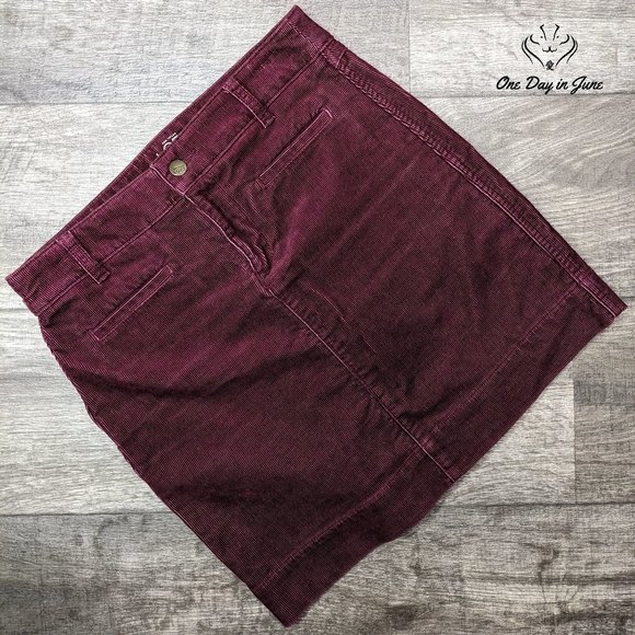 LOFT Dresses & Skirts - Loft Corduroy Mini Skirt Size 2
